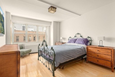 Welcome to Residence 7C, offering exceptional scale, flexibility - photo 12