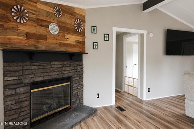 Price Reduced to $185,000! Welcome to 115 Queener Street in the - photo 17