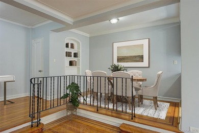 FOREST HILLS SOUTH Very sunny & spacious, 1 Bedroom / 1 Bathroom - photo 19