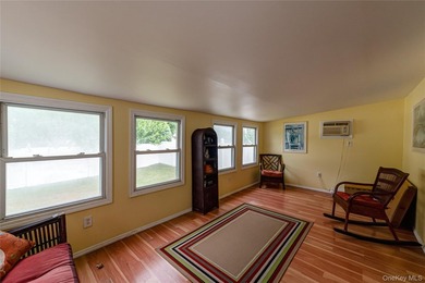Rock-Solid & Well-Maintained Colonial, In Excellent Condition - photo 30