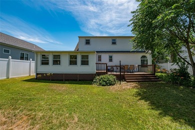 Rock-Solid & Well-Maintained Colonial, In Excellent Condition - photo 31
