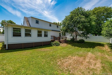 Rock-Solid & Well-Maintained Colonial, In Excellent Condition - photo 34