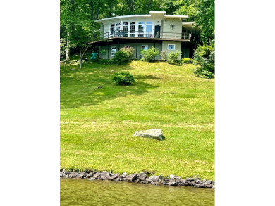 Flat Top Lake Home For Sale in Ghent West Virginia