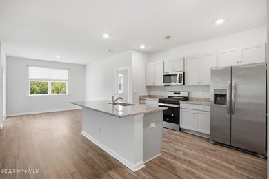 Wonderful opportunity to own in this beautiful master planned - photo 5