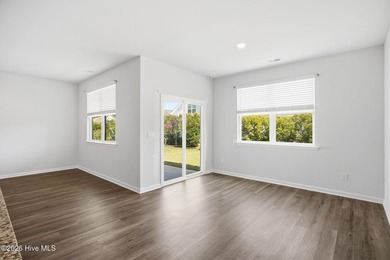 Wonderful opportunity to own in this beautiful master planned - photo 10