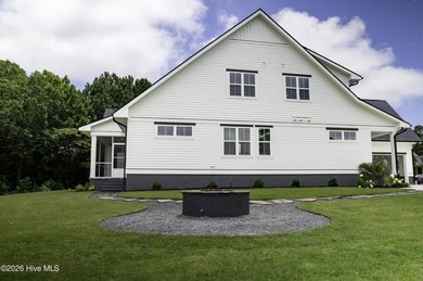 Experience coastal luxury in this stunning new construction home - photo 5