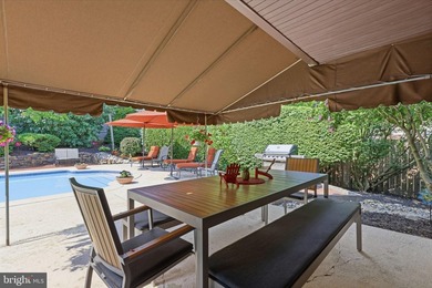Ideally situated in the desirable Justa Farms East section of - photo 6