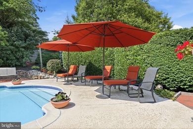 Ideally situated in the desirable Justa Farms East section of - photo 8
