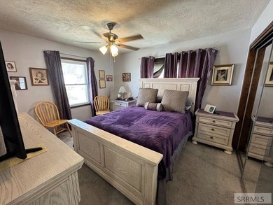 Beautiful nearly 2,000 square foot home located in a great part - photo 10
