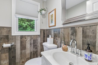Welcome to 3 Walnut Place - Huntington Village living! This - photo 12