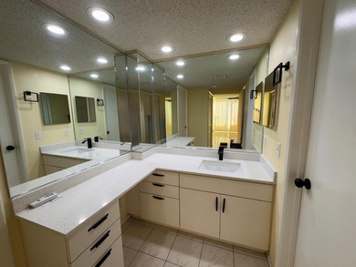 Exceptional opportunity to acquire a spacious 3-bedroom - photo 13