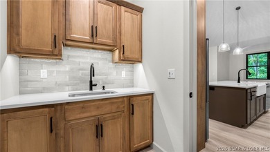 This newly constructed home showcases exceptional craftsmanship - photo 14