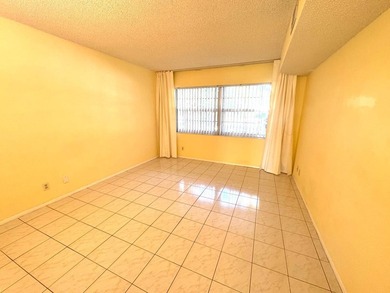 Exceptional opportunity to acquire a spacious 3-bedroom - photo 17