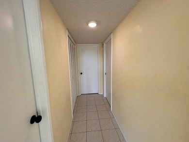 Exceptional opportunity to acquire a spacious 3-bedroom - photo 19