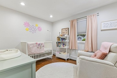 Welcome to 3 Walnut Place - Huntington Village living! This - photo 20