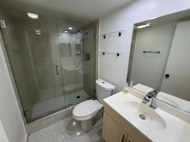 Exceptional opportunity to acquire a spacious 3-bedroom - photo 20