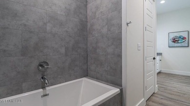 Being sold fully furnished!! Discover Effortless Beachside - photo 23