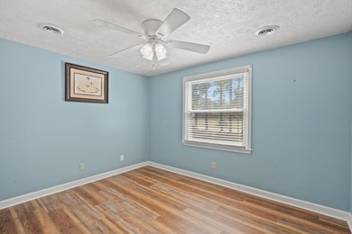 Welcome to your own private slice of country living in the - photo 24