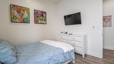 Being sold fully furnished!! Discover Effortless Beachside - photo 28