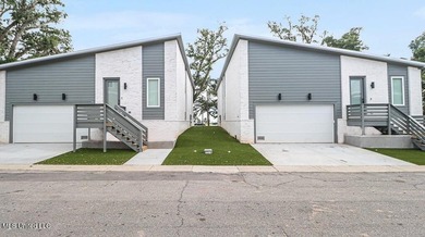 Being sold fully furnished!! Discover Effortless Beachside - photo 34