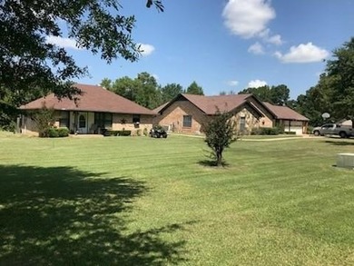 (private lake, pond, creek) Home For Sale in Texarkana Texas