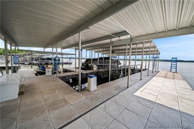 Welcome to your dream lake retreat on Island View Road! This - photo 2