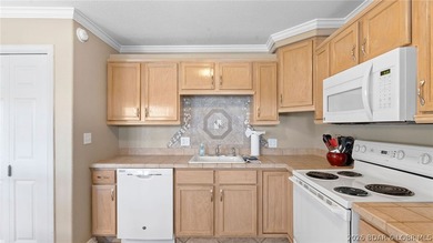 Welcome to your perfect lake escape at Compass Pointe in the - photo 9
