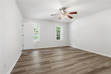 Explore 249 Serenoa Dr, a residence with recent fresh interior - photo 4