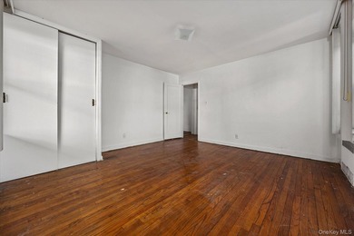 Welcome to Verona Estates, a beautifully maintained co-op - photo 10