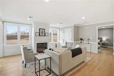 **SPACIOUS 1 BED UNIT, HUGE WALK-IN CLOSET, GREAT SEASONAL WATER - photo 17
