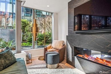 Designed by a renowned designer, this Lumina garden oasis - photo 18