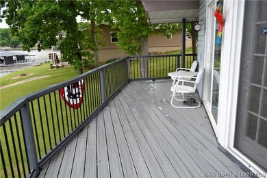 Nice, well maintained lake front home with fantastic main - photo 9