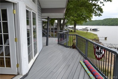 Nice, well maintained lake front home with fantastic main - photo 10