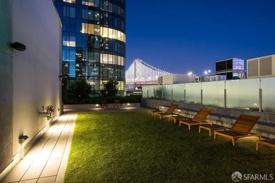 Designed by a renowned designer, this Lumina garden oasis - photo 42
