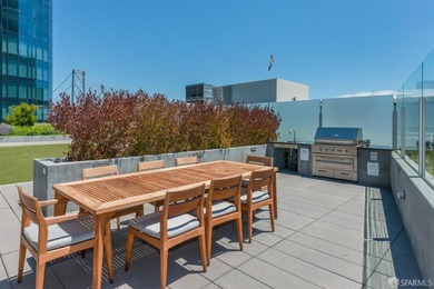 Designed by a renowned designer, this Lumina garden oasis - photo 46