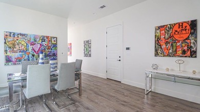 Being sold fully furnished!! Effortless Beachside Living in - photo 11