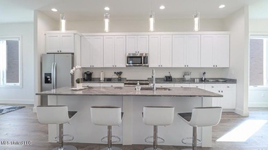 Being sold fully furnished!! Effortless Beachside Living in - photo 12