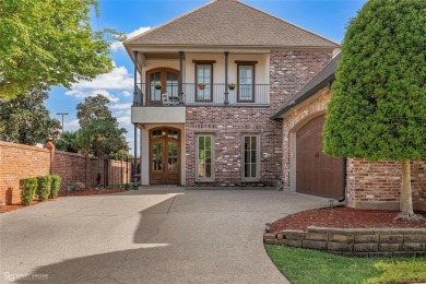 Welcome to this immaculate home located in the highly desirable