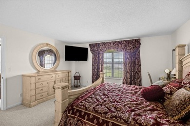 BEST LOCATION *H* Bldg Waterfront GROUND FLOOR Unit In Desirable - photo 17