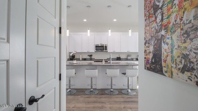 Being sold fully furnished!! Effortless Beachside Living in - photo 25