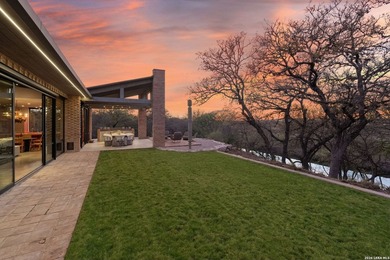 This extraordinary Guadalupe waterfront estate embodies vacation - photo 39