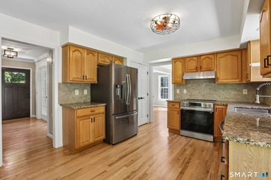 Welcome to Deer Run Shores, one of Candlewood Lake's most sought - photo 7