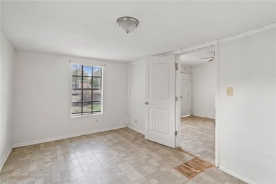 Unlock the potential of this property located in the heart of - photo 11