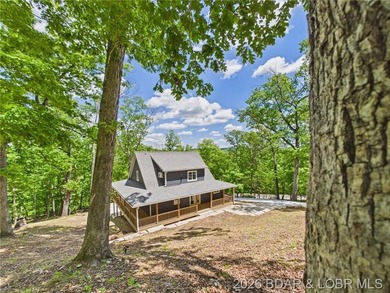 MOTIVATED SELLER!! This brand-new custom home sits on 3.05 - photo 3