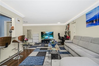 Elegant 2BR Co-Op in the Prestigious Mill Basin area- FULLY - photo 14