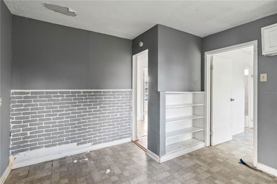 Unlock the potential of this property located in the heart of - photo 14