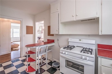 This is a rare opportunity in the Collier Hills community - a - photo 18