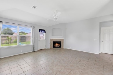 Beautiful MOVE IN READY 4 bedroom, gameroom, office, 2.5 baths & - photo 19