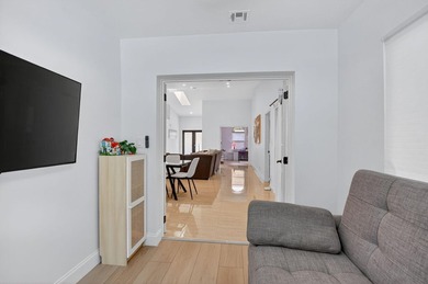 Welcome to this thoughtfully designed 3-bedroom, 2.5-bathroom - photo 30