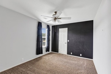 Beautiful MOVE IN READY 4 bedroom, gameroom, office, 2.5 baths & - photo 37